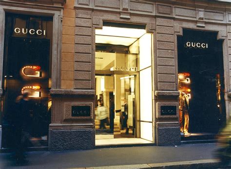 negozi gucci nel mondo arredamenti marmo immagini|negozi gucci usati.